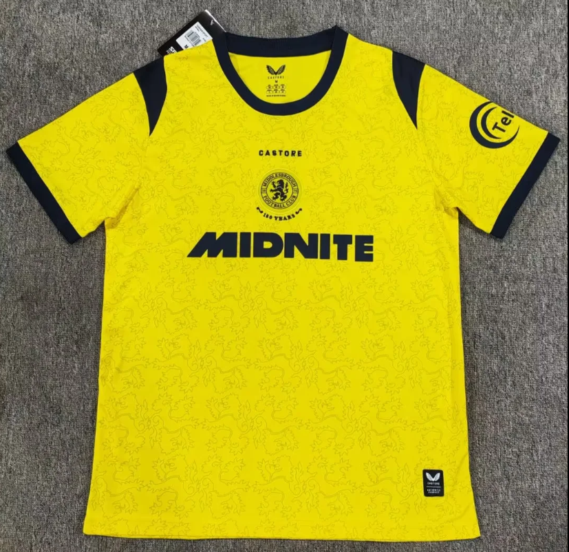 Middlesbrough Visitante 2 26/27