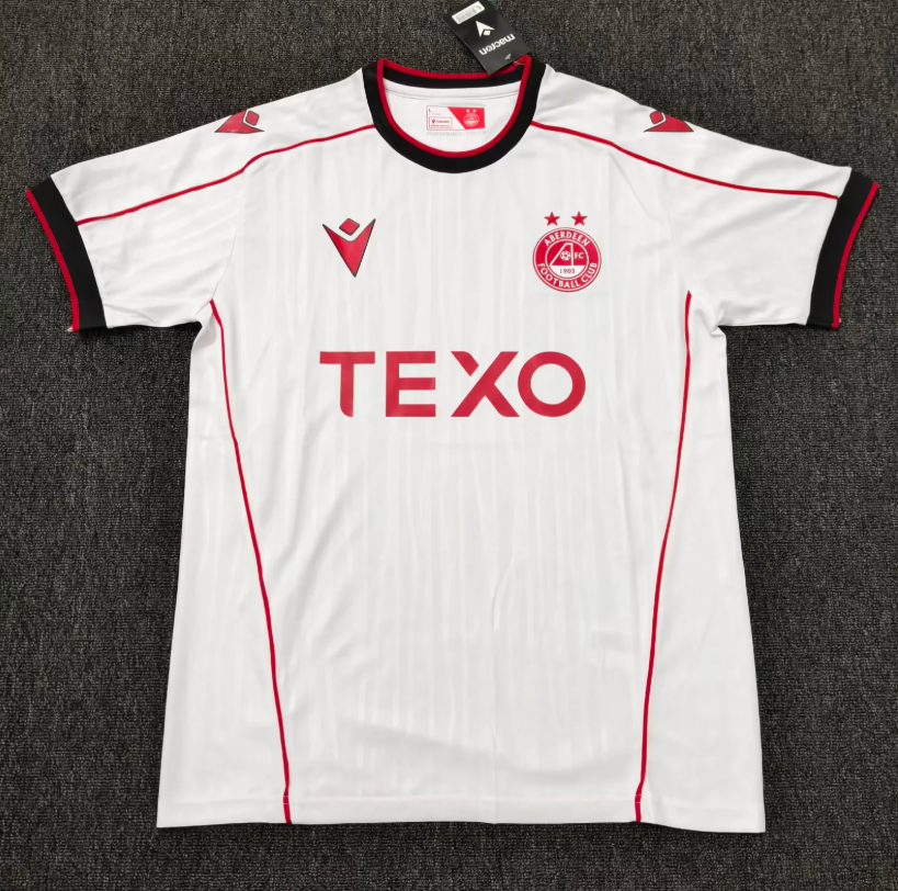 Aberdeen Visitante 26/27