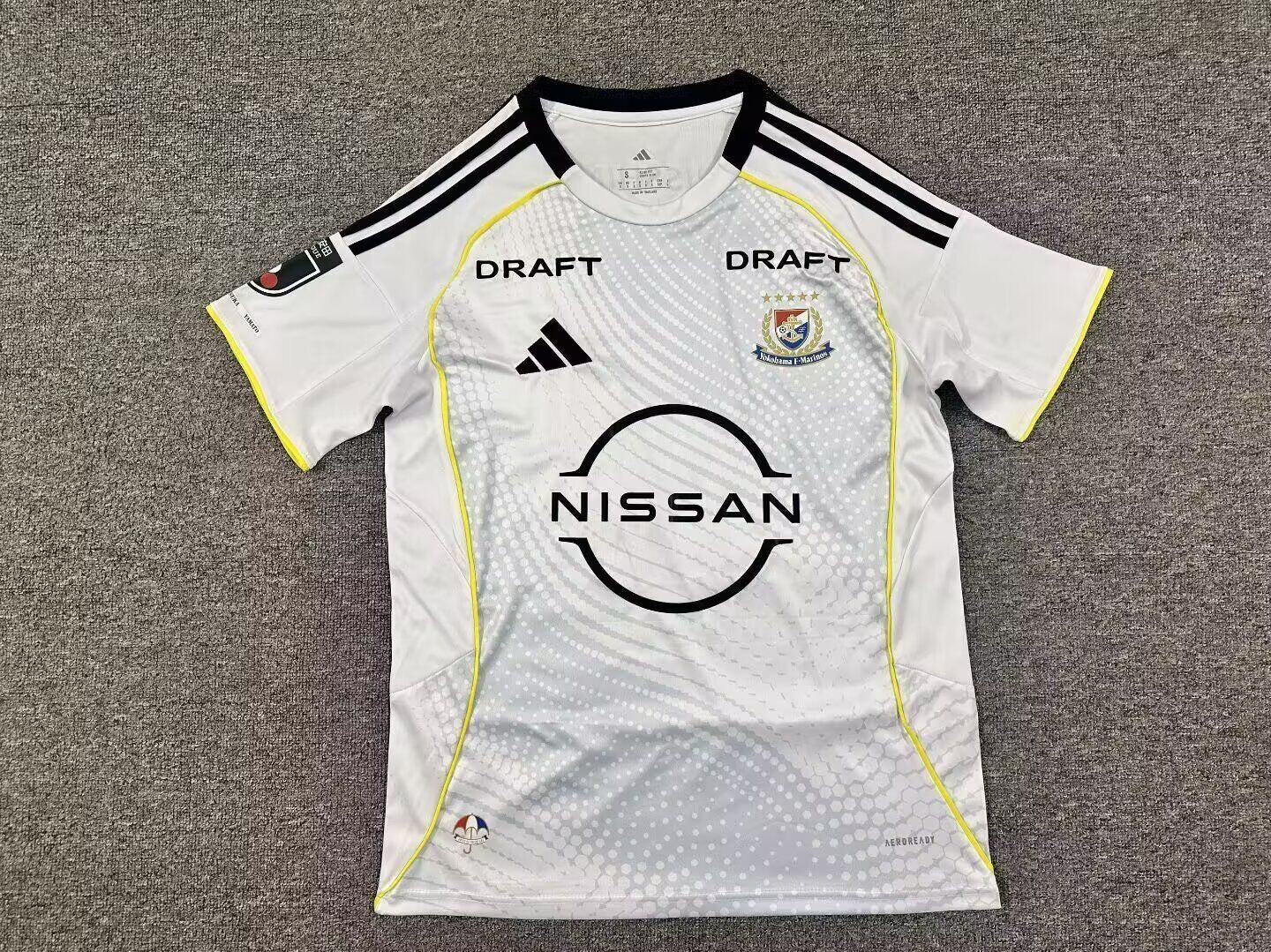 Yokohama Marinos Visitante 2026