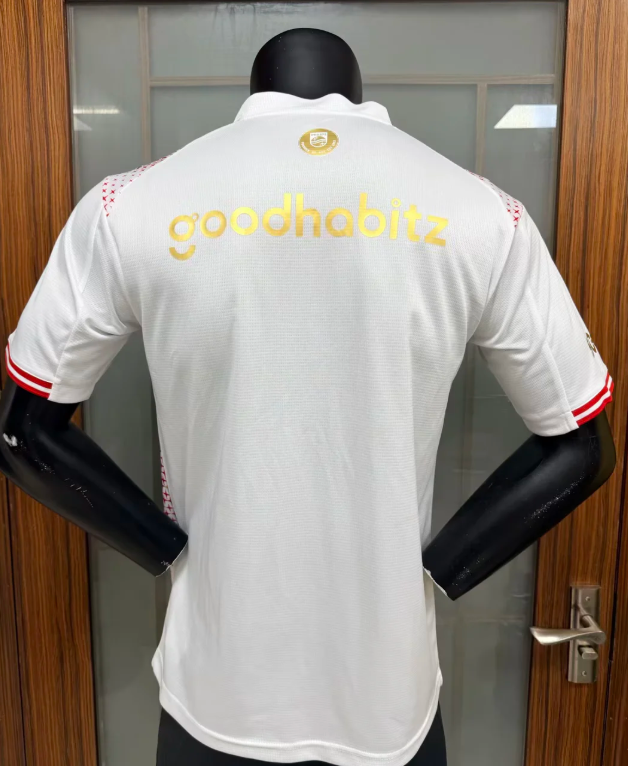 PSV Eindhoven Visitante 3 25/26