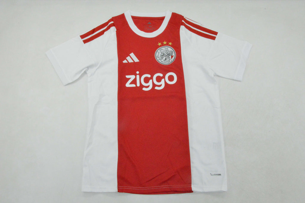 Ajax Local 26/27