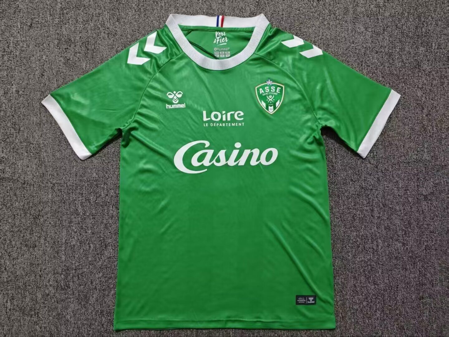 Saint-Etienne Local 26/27
