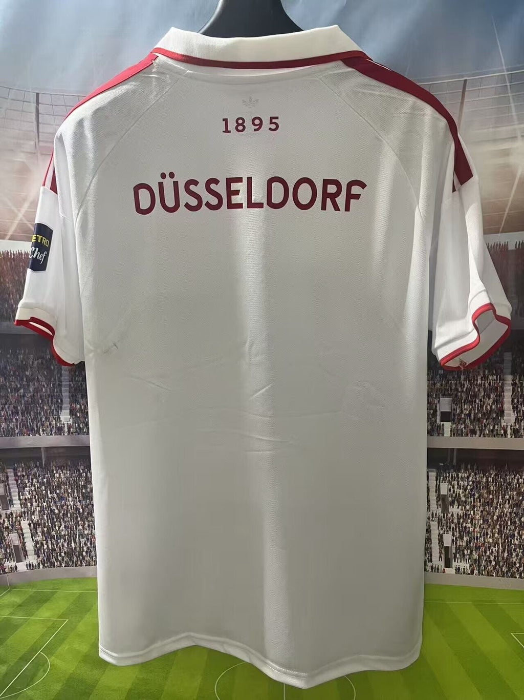Fortuna Dusseldorf Visitante 26/27
