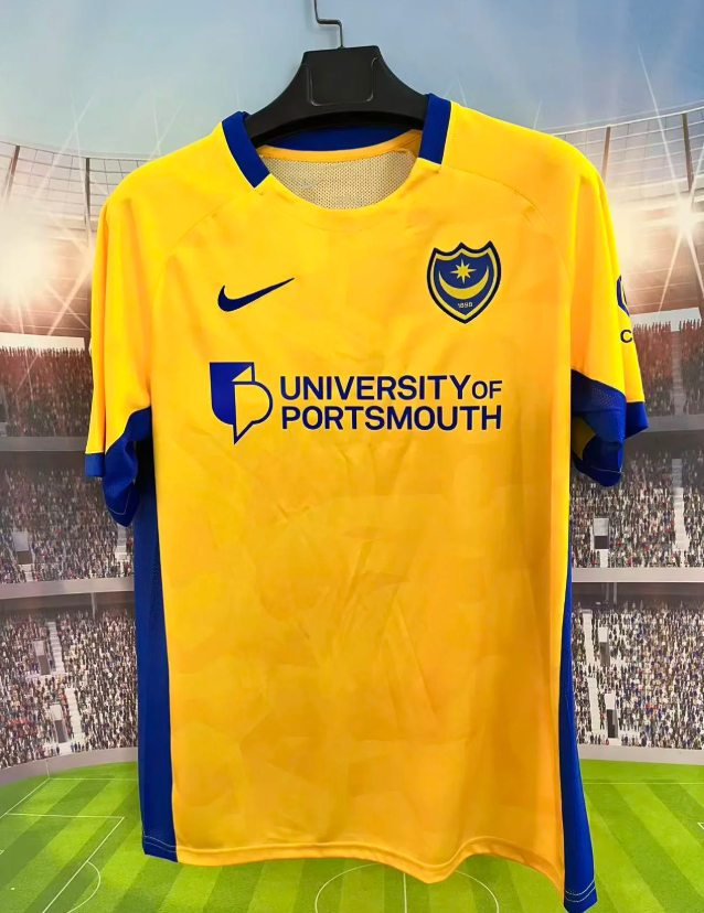 Portsmouth Visitante 26/27